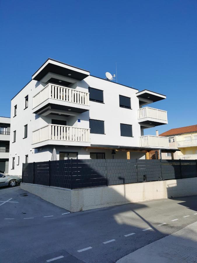 Apartment Misic 特罗吉尔 外观 照片